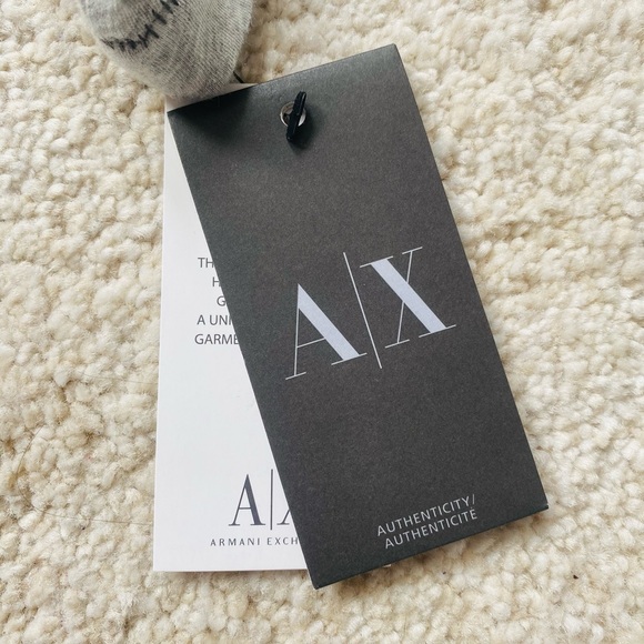 Women's Armani Exchange NYC Multicoloured Diamante Logo T-Shirt Size S - Picture 7 of 8